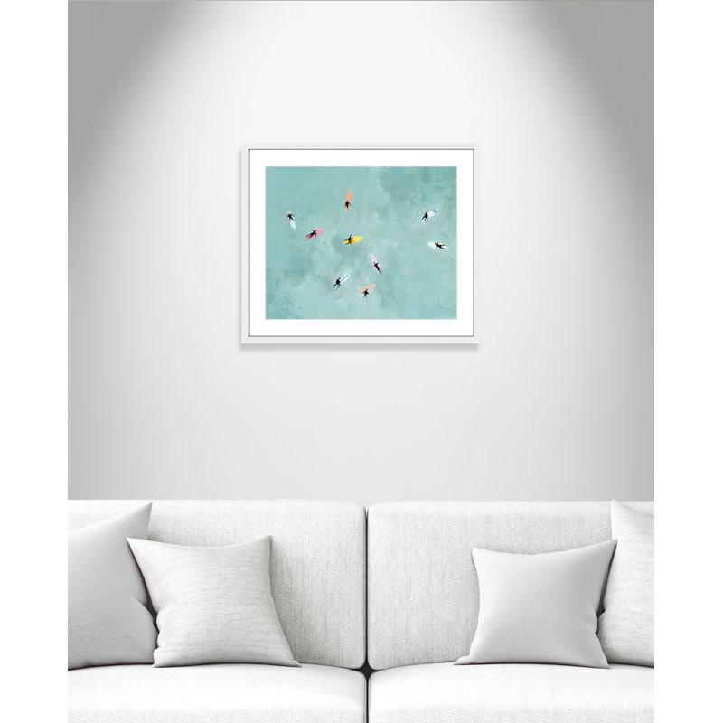 «Floating on Waves» par Lily K, L 25,5 po x H 21,5 po, Imprimé mat, Blanc satiné