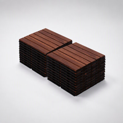 Dalles de terrasse emboîtables en bois d'acacia à motif rayé, idéales pour les revêtements de sol extérieurs et faciles à installer sur les patios et les balcons.