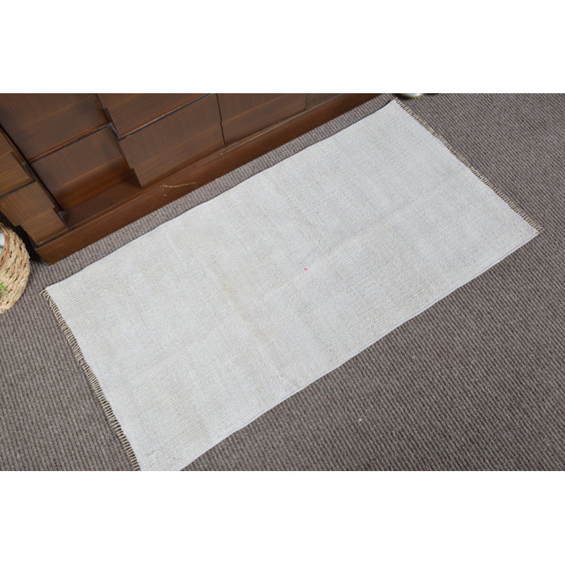 Neutral Off-White Handwoven Door Mat with Minimalistic Design for Entryway Decor