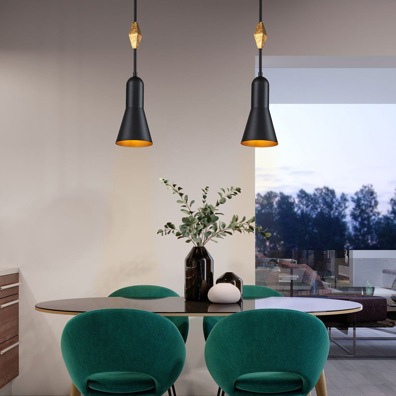 Luminaire suspendu Jesiel, Noir mat, H 22,5 po x l 5,25 po x P 5,25 po