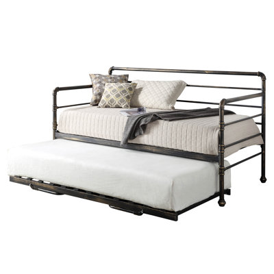Irasburg Solid Wood Daybed with Trundle