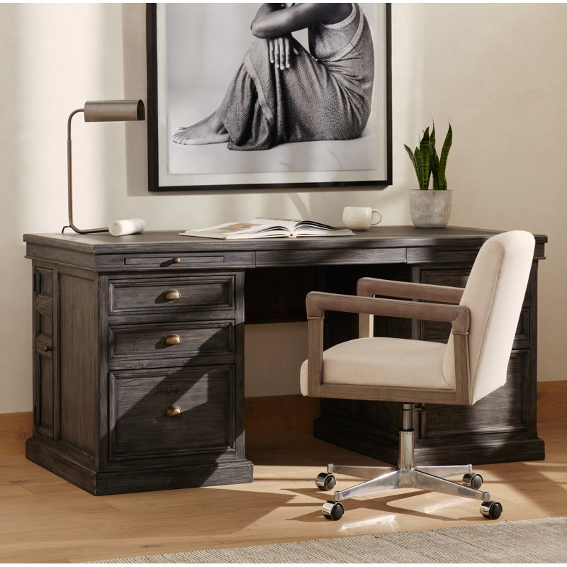 Tavi Task Chair