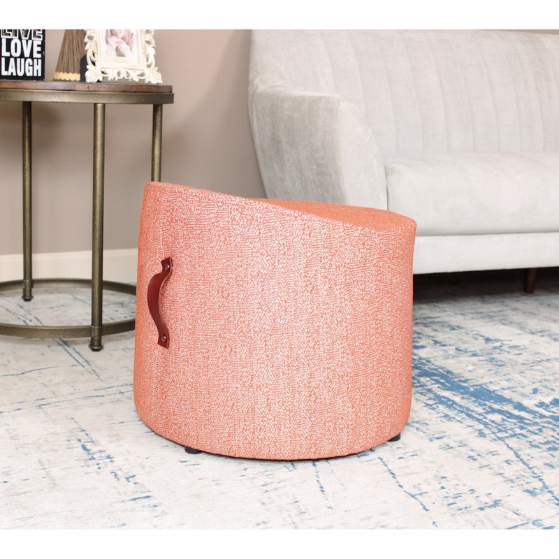 Siège de maison tapissier Crescent Puff In Vermilion Red Hue