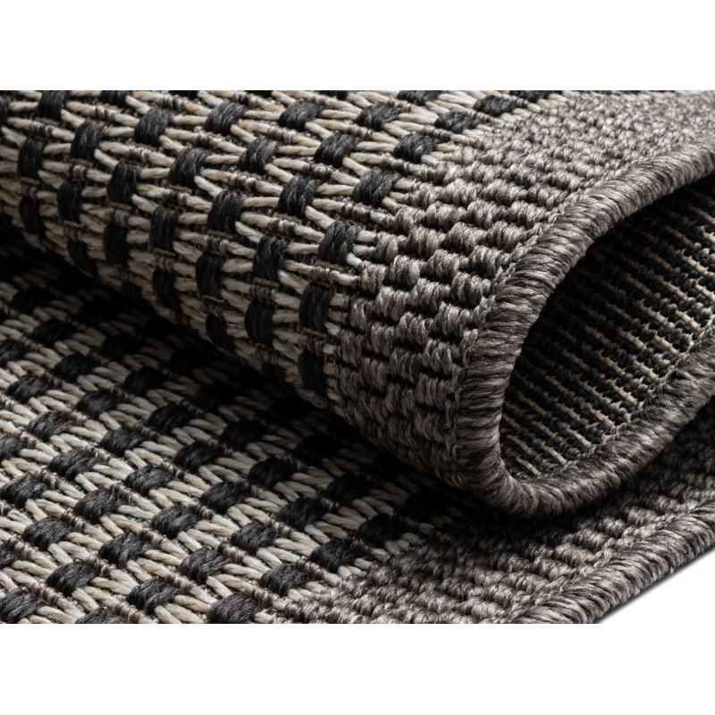 Noem Rectangle Geometric Indoor / Outdoor Area Rug, Rectangle 240 x 320cm