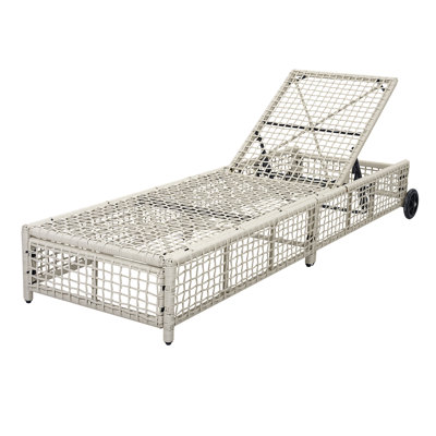 Outdoor Lounge Chair, Patio Chaise Lounge, Rattan Outdoor Lounge Chair with Cushion and Wheels for Poolside, Backyard, Garden