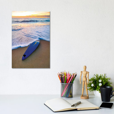 Lopez Stinger Vert by Sean Davey - Wrapped Canvas Gallery-Wrapped Canvas Giclée