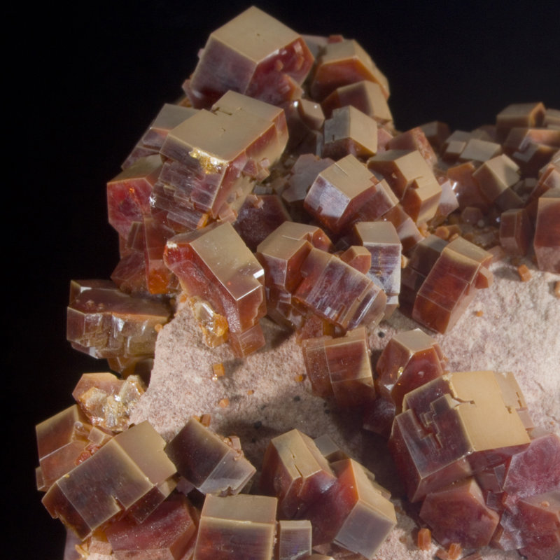 360 Degree Vanadinite on Matrix