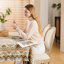 Chaise de salle à manger rembourrée en bois massif à dossier très Louis H 20 po Amando-763825503