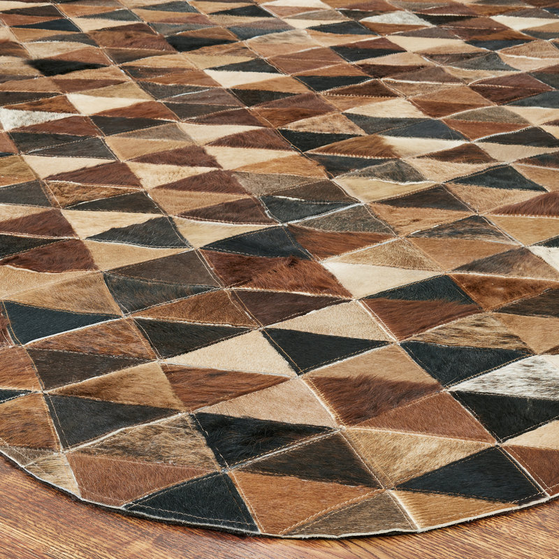 Jilla Cowhide Area Rug in Brown/Black, Novelty 9'6" x 13'