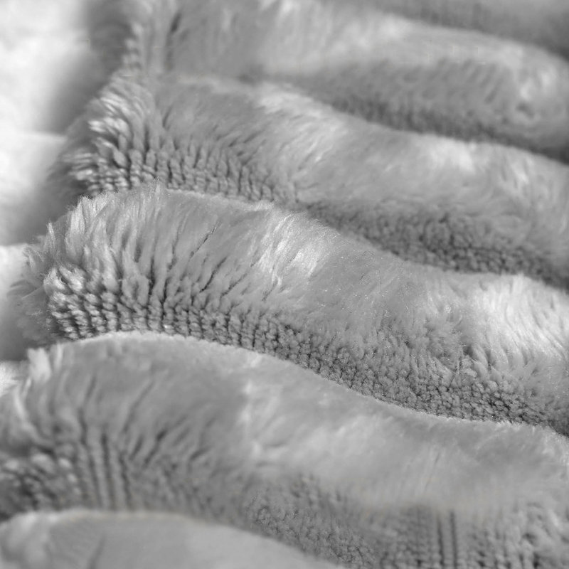 Repose-pieds, Gris
