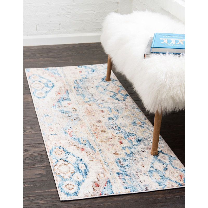 Geometric Indoor Rug, Runner 2'7" x 8'2"