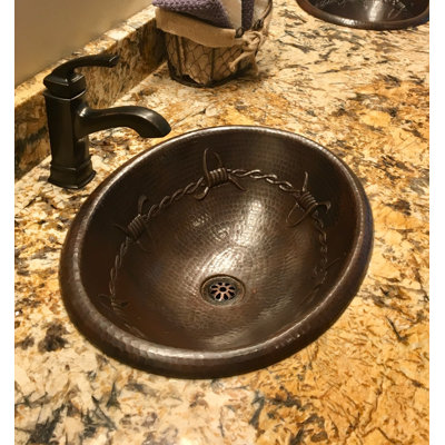 Lavabo de salle de bain ovale en cuivre 19 po, avec barbelés, drain inclus
