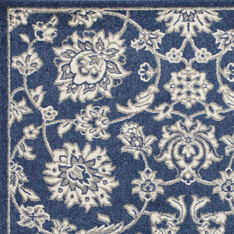 Tapis bleu et ivoire Austina, Rectangle 1 pi 11 po x 3 pi 9 po