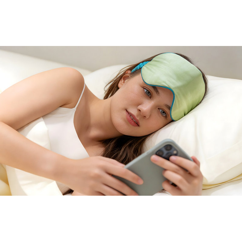 Fresh Breeze Sleep Mask in Mint Green