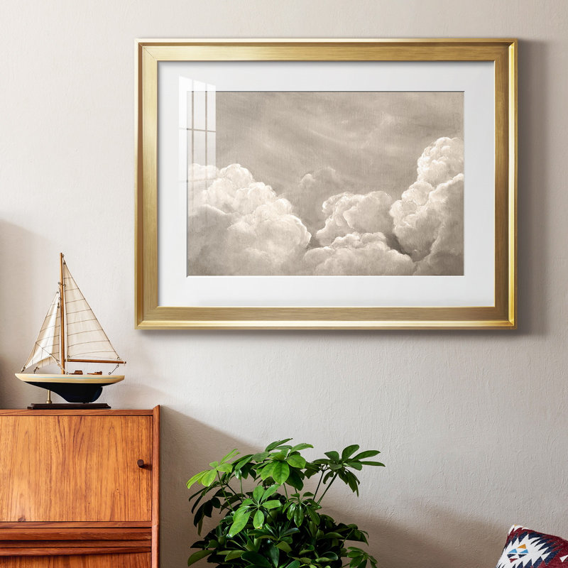 «Painted Clouds II», reproduction encadrée de qualité supérieure - prête à être accrochée, Doré