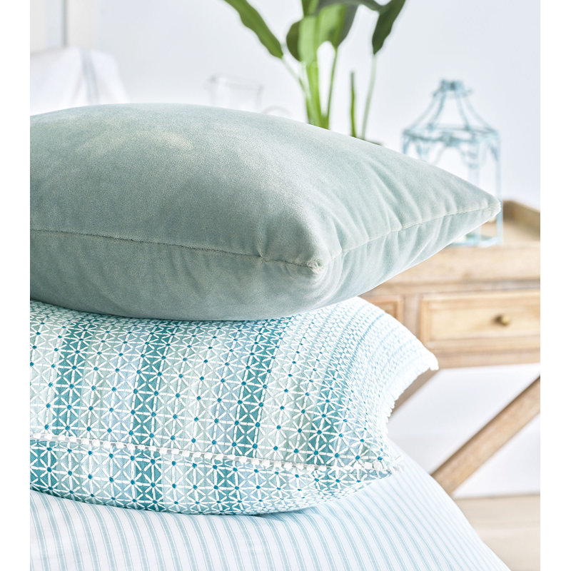 Laguna Square Pillow Cover & Insert