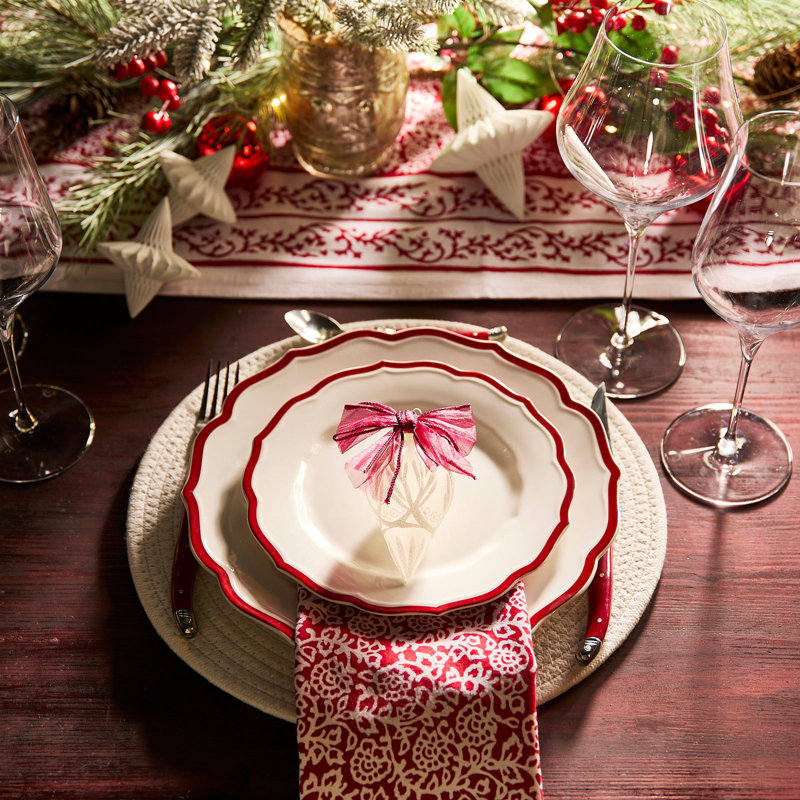 Stella Scalloped Crimson Porcelain Dinner Plate