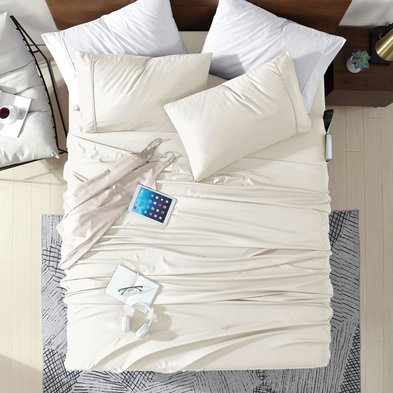 Ensemble de draps 4 pièces Swift Home Smart, Ensemble de draps pour très grand lit, Lait de coco