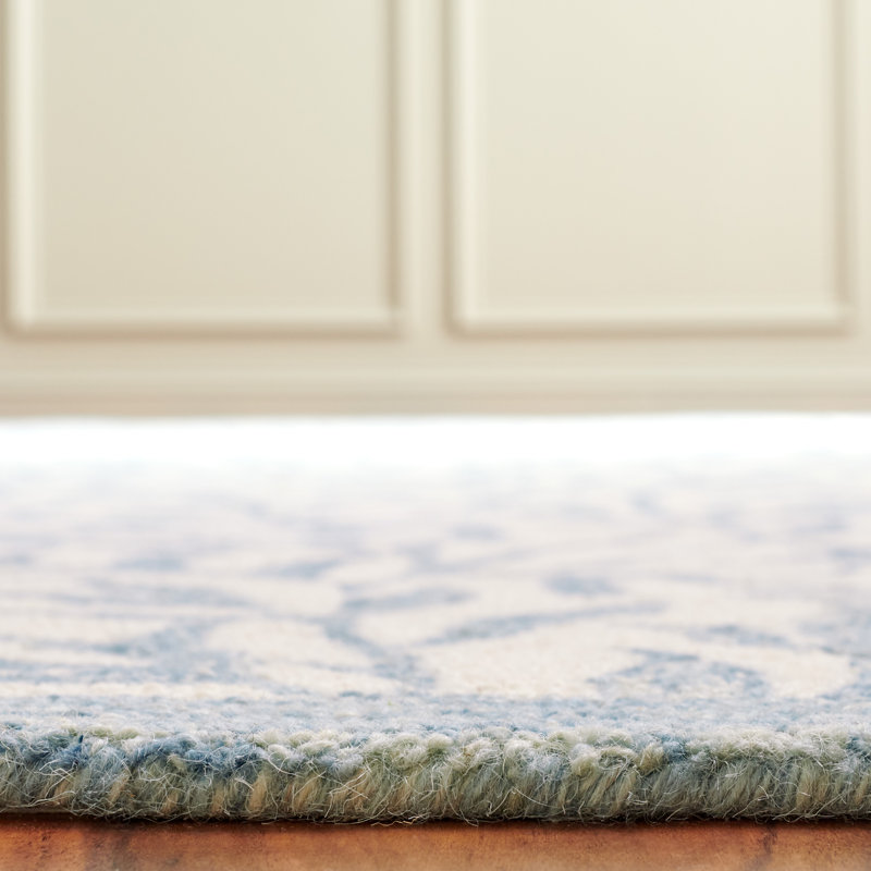 Martha Stewart Hand Tufted Wool/Cotton Floral Rug in Ivory/Blue, Rectangle 8' x 10'