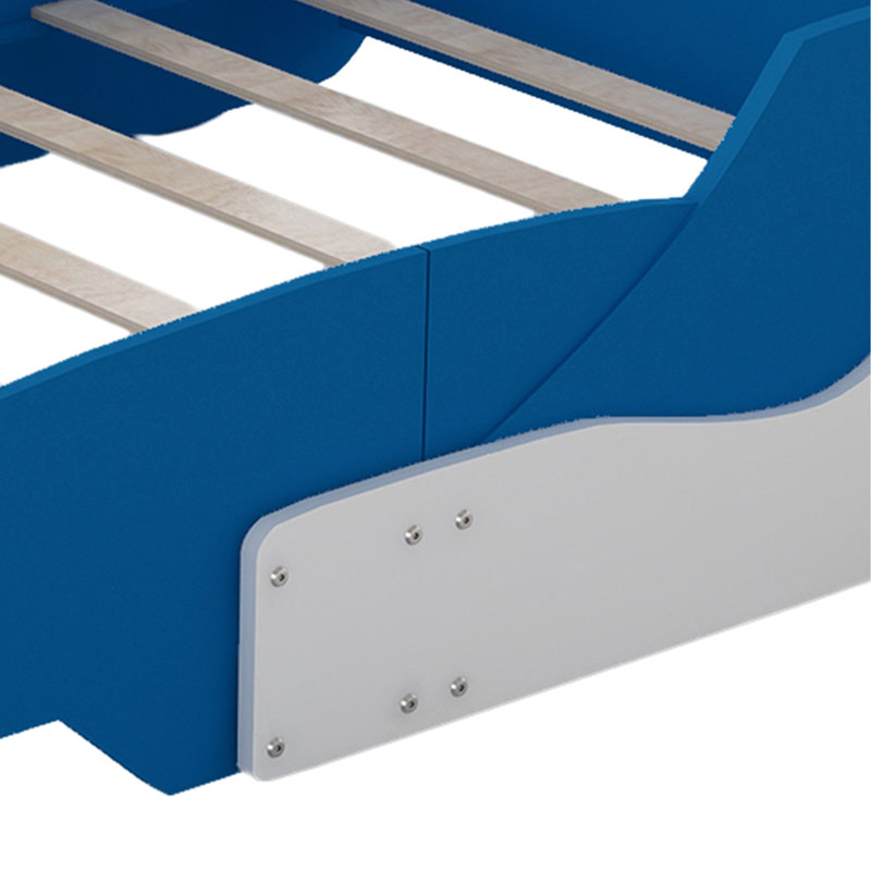 Lit plateforme bleu en forme de voiture de course - et élégant pour votre voiture de chambre à roulettes