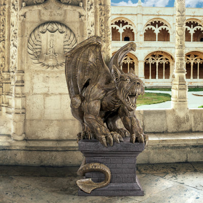 Cathedral Gothic Chimera Gargoyle Statue