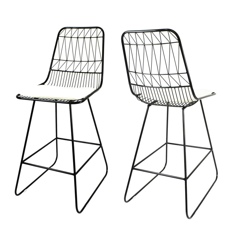 Tabourets de comptoir 2 de conception moderne avec structure en fer et coussins d'eau - P 24,56 po x l 18,52 po, H 42,14 po, hauteur de l'assise 2 et 26,25 po, capacité de charge de 400 lb