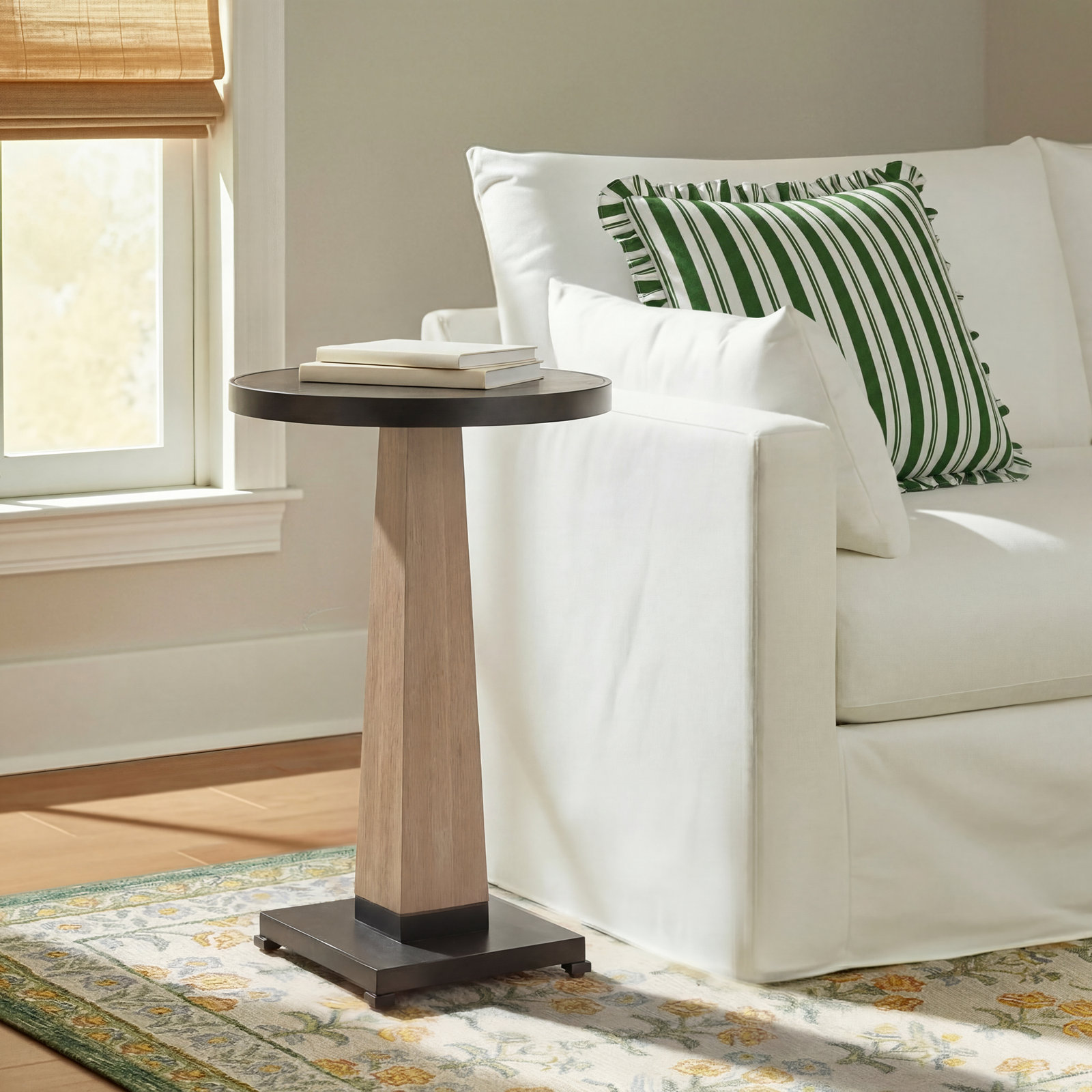Hayes 16" End Table