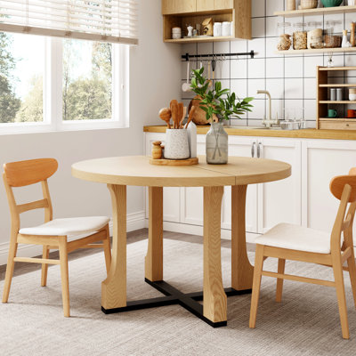 Table de salle à manger 48 "ronde - un charme accueillant. Sièges pour 4 personnes. Fabriqué en bois massif et imperméable. Résistant aux égratignures. Simple à assembler. Convient à la cuisine et aux pièces. Nuance de frêne naturel. L 48 po x P 48 po x H 31,6 po