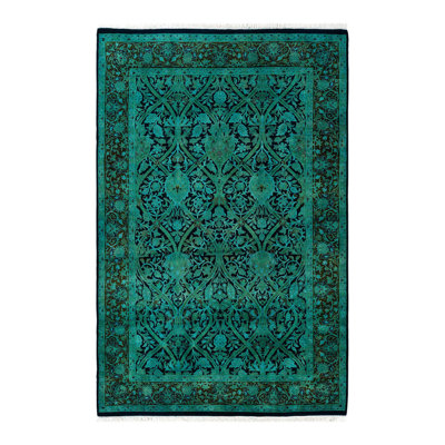 Tapis unique en laine 4 pi 2 po x 6 pi 4 po Onega