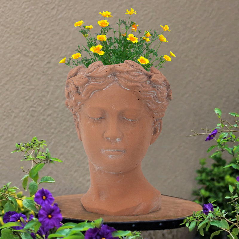 Louque Statue Planter