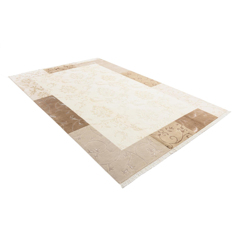Murry Light Beige Rug
