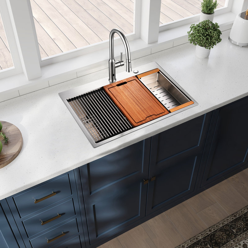 Évier de cuisine encastrable 33 po x 22 po x 10 po en acier inoxydable avec poste de travail 33 po x 22 po x 10 po: espace de travail exceptionnel