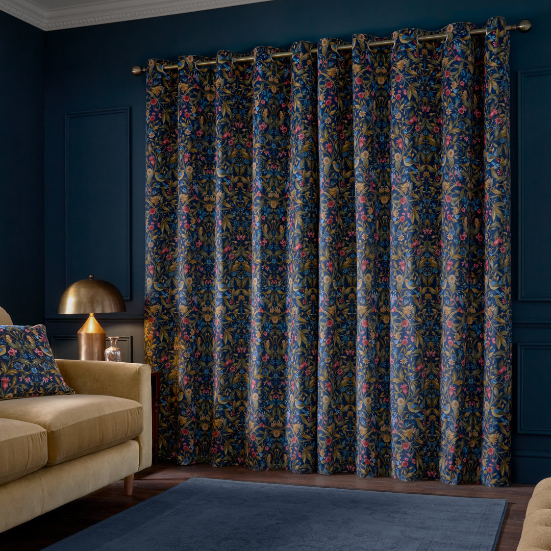Hedgerow Hopper Lined Eyelet Curtains