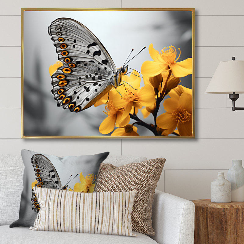 Papillon jaune et jaune Haven II - art mural papillon, 30" H x 40" W, Cadre flottant blanc