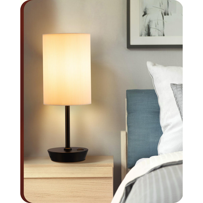 Melanya Metal USB Table Lamp, Black