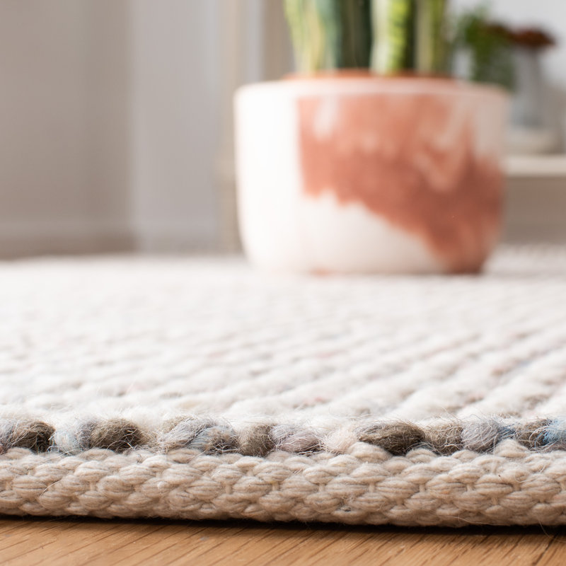 Handmade Ivory and Gray Wool Rectangular Area Rug