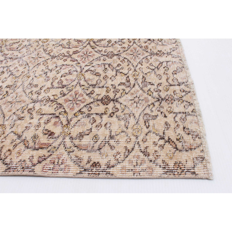 Tapis beige à transition de couleur 4 pi 9 po x 7 pi 9 po