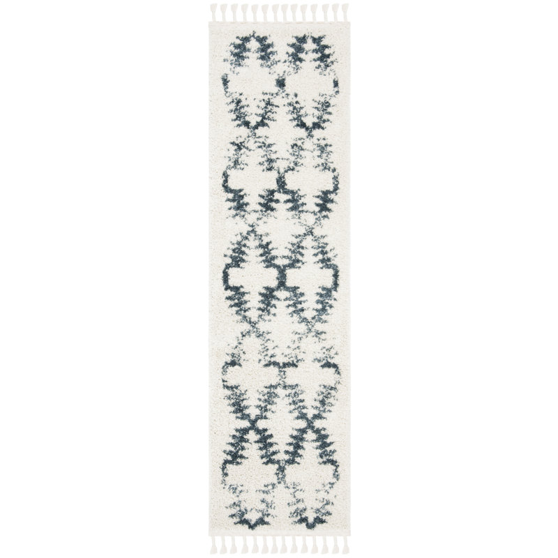 Aghacully Geometric Area Rug, Runner 66 x 244 cm