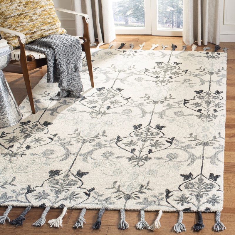 Guzi Hand Hooked Wool Floral Rug, Rectangle 8' x 10'