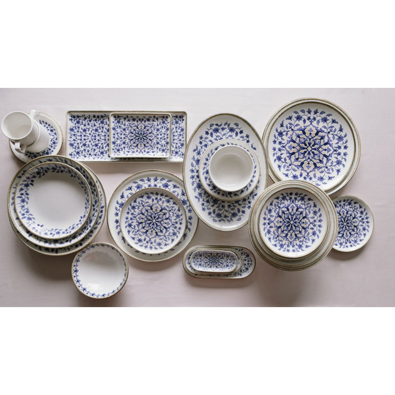 Service de table (18 pièces)