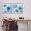  Ensemble de 2 giclées saturées de fleurs bleues par Irena Orlov-592779514-592779513