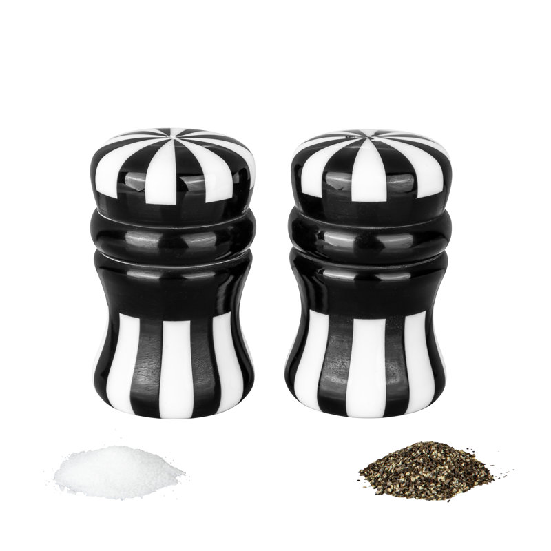 Ensemble salière et poivrière noir et blanc
