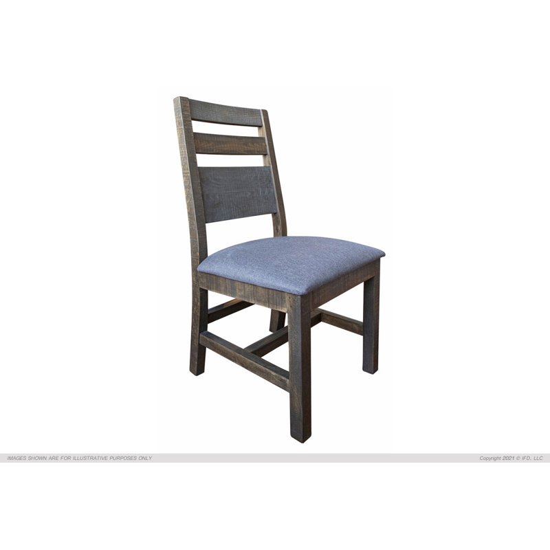 Chaise Esmael en bois massif gris antique avec assise en tissu
