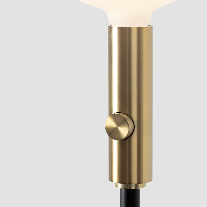 Lampe sur pied réglable en laiton avec ampoule ovale Poise