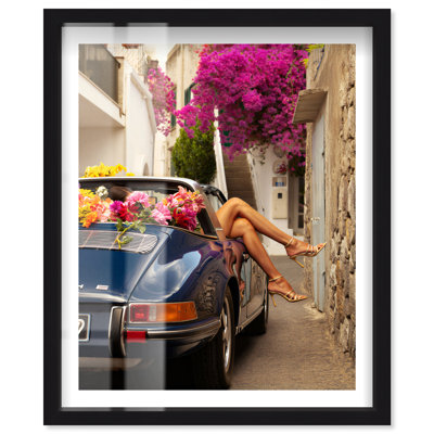 «Vintage Car Fantasy I Shadowbox Print Coastal Fashion Art» par Notoriart, cadre noir, H 21 po x l 17 po