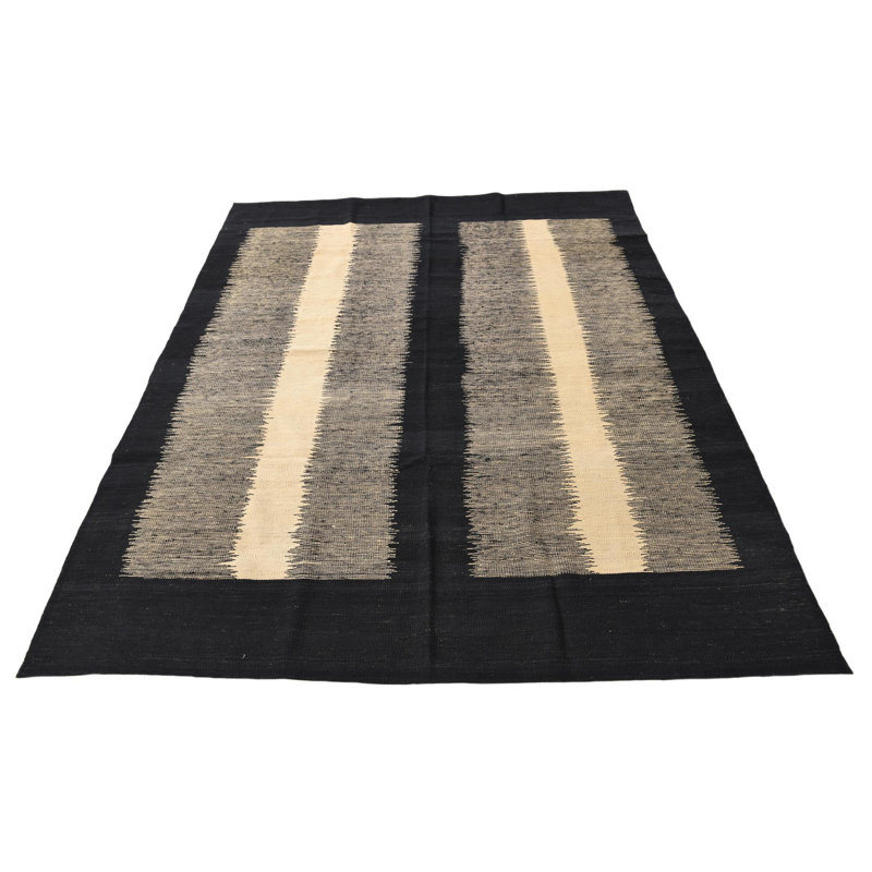 Orta Black Rug