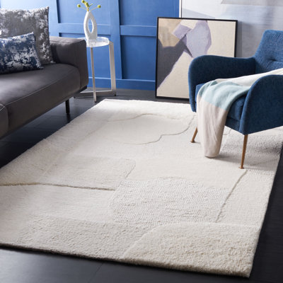 Amaree Hand Tufted Wool Cotton Abstract Rug in Ivory/Beige