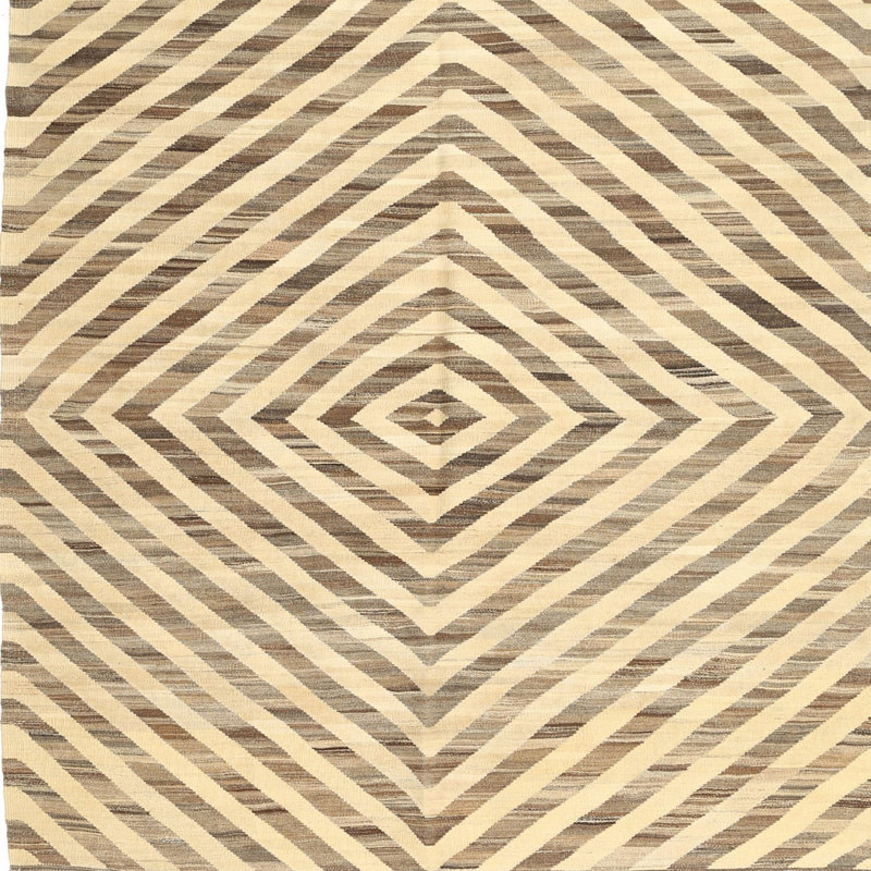 Indoor Rug, Square 7'0" x 7'0"