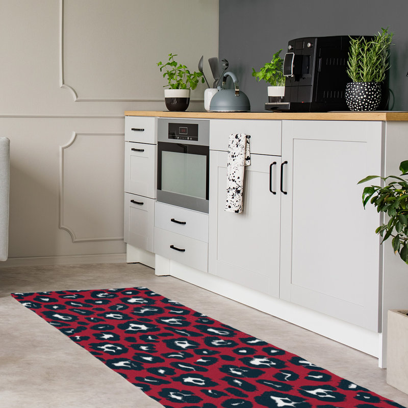 Animal Print Indoor Rug, Runner 2'6" x 8'