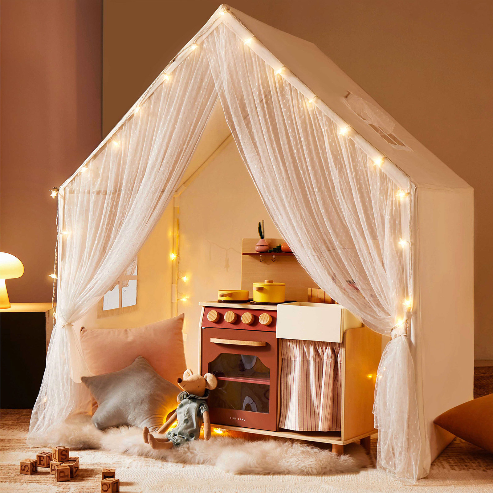 Large Space Play House with Star Lights
